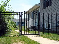 <b>Alumi-Guard 3-Rail Residential Canterbury Black Aluminum Fence</b>